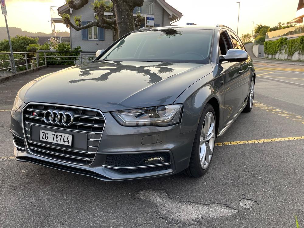 AUDI S4 AVANT QUATTRO B8.5