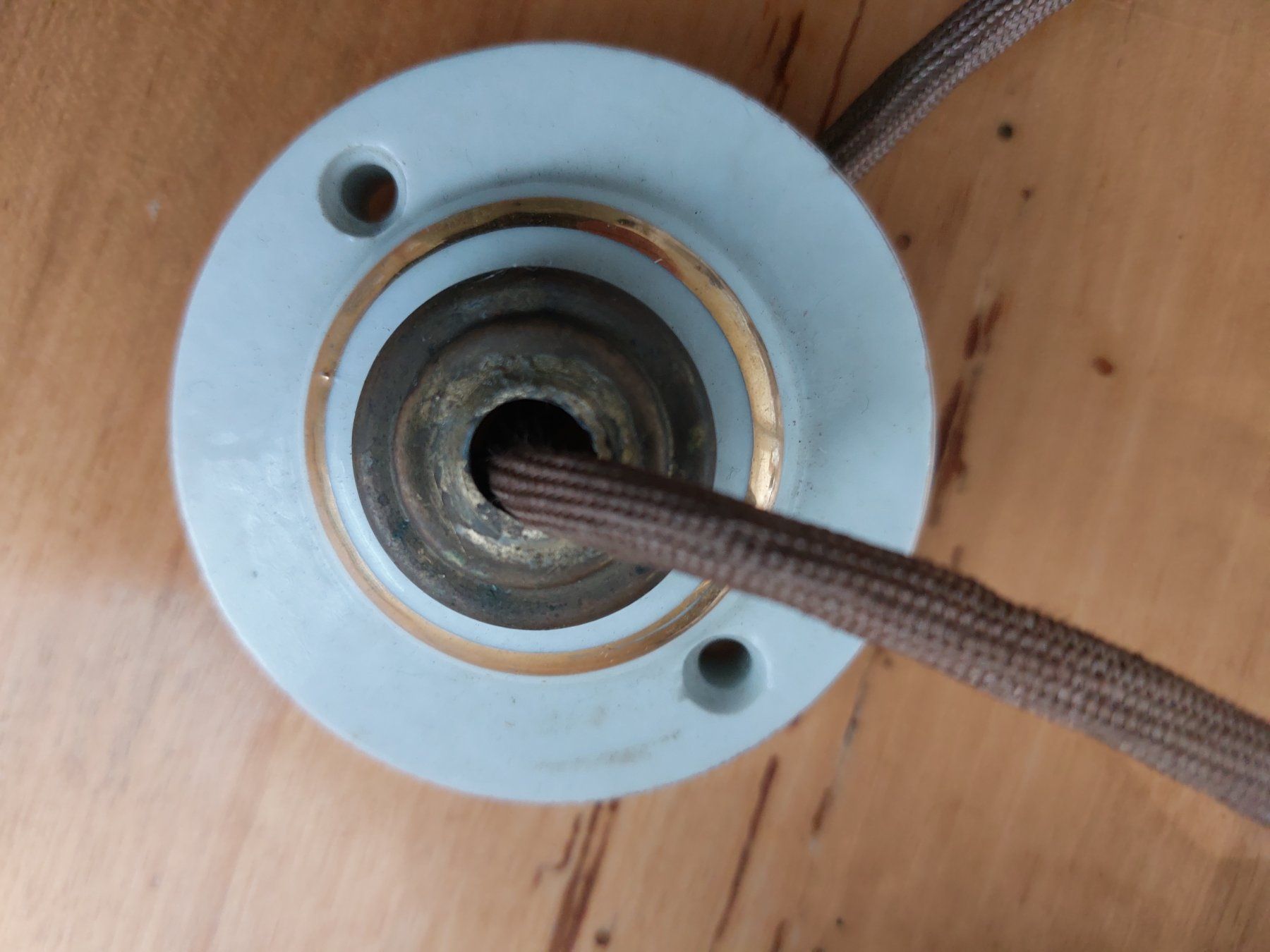 Lampadari & plafoniere: Deckenleuchte antik – Usato da Köniz venduto da CJAH 2