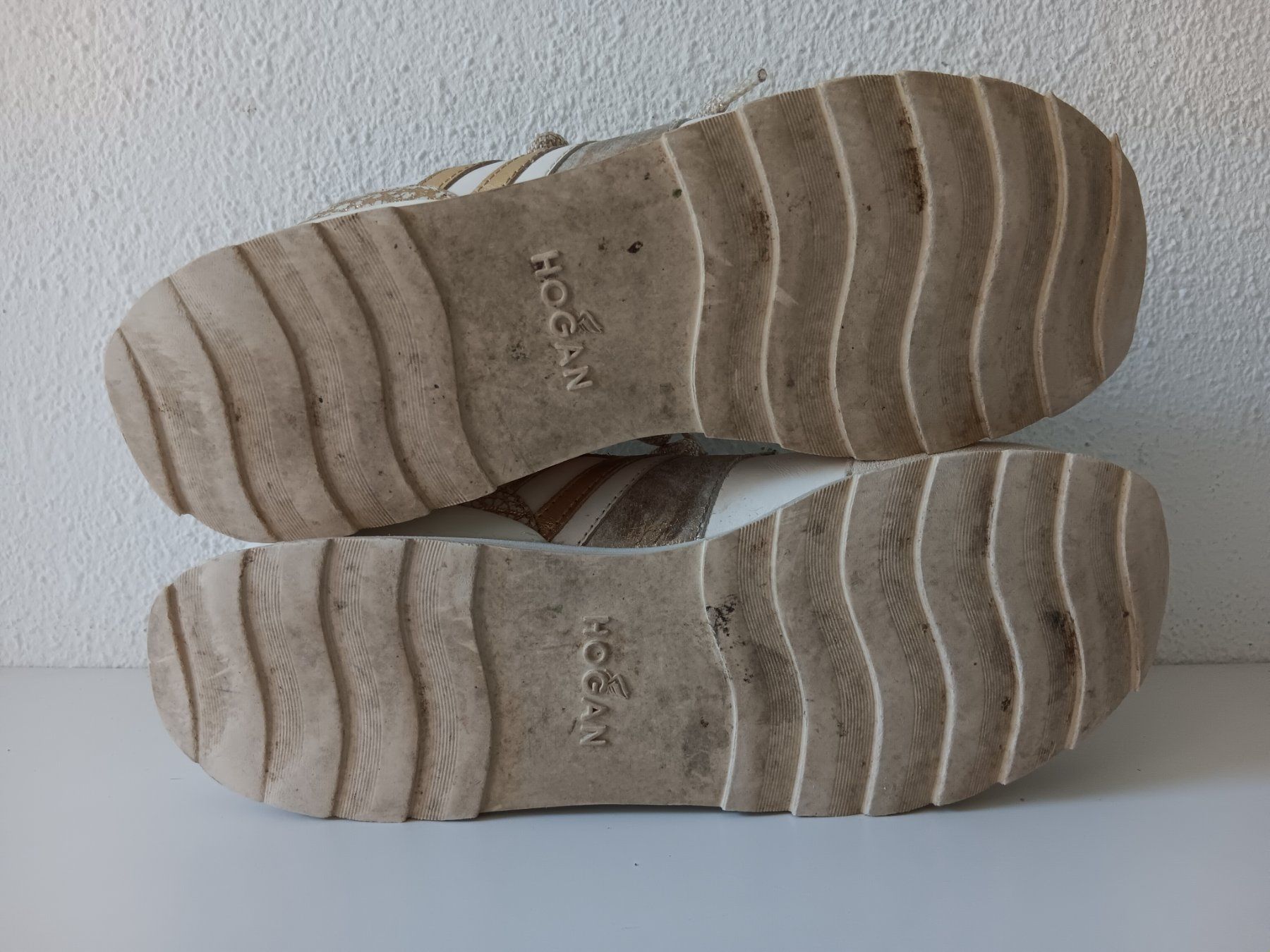 Hogan Scarpe da donna: HOGAN Sneakers pointure / Nummer 38 – Usato da Cossonay-ville venduto da Super-Price-Quality 6