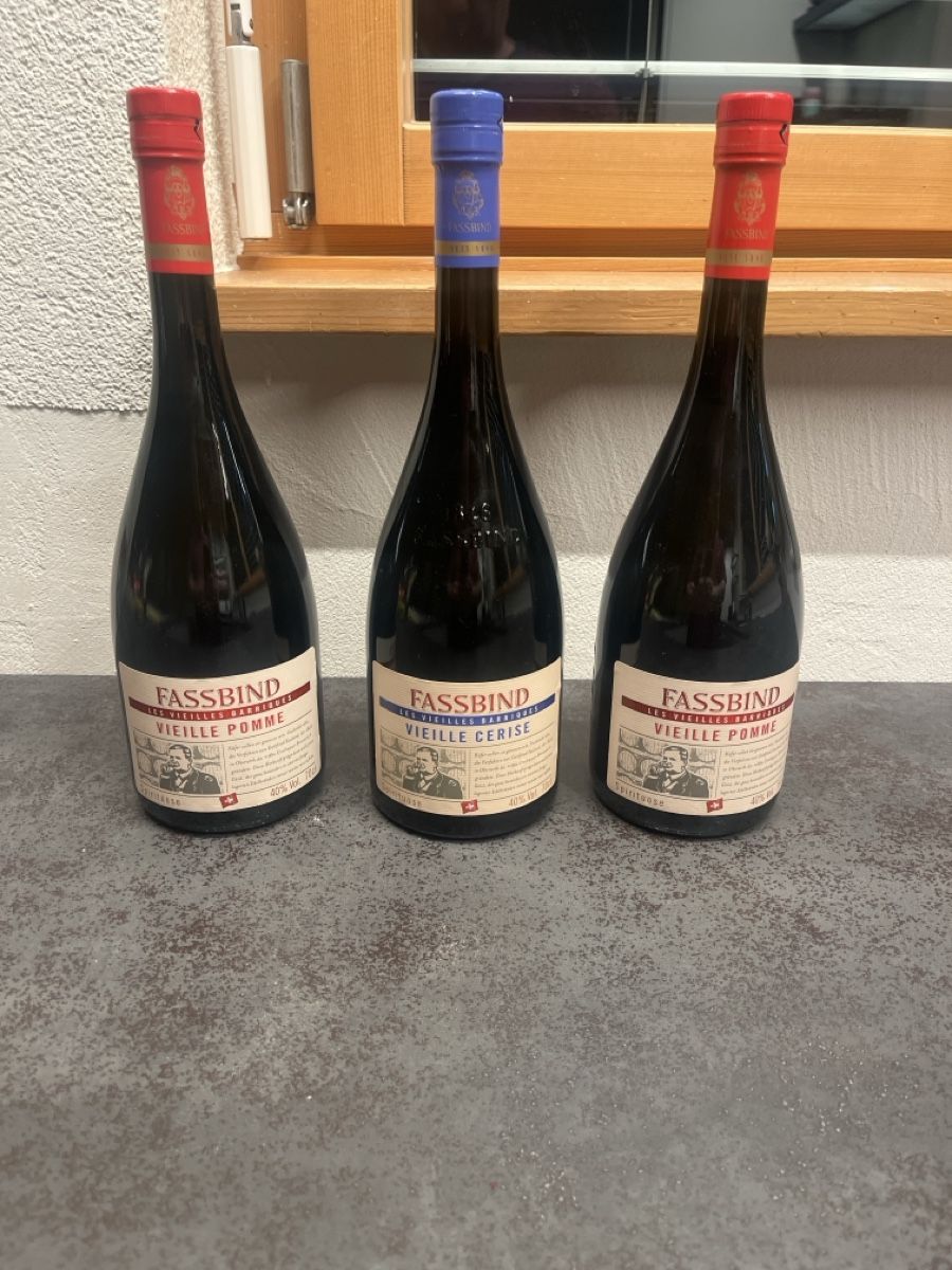Bevande alcoliche: 3 Fassbind Obstbrände – Nuovo (secondo la descrizione) da Dittingen venduto da Cervolino77