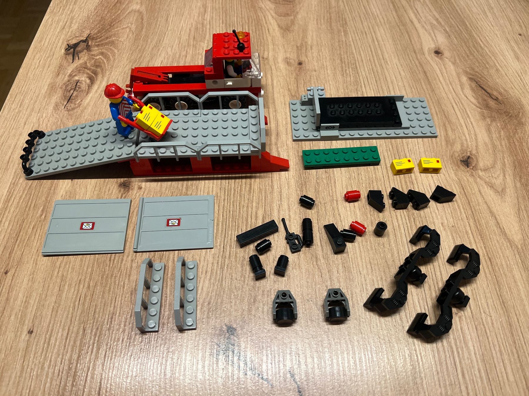 Lego Jouets: Lego Eisenbahn 9V – D'occasion à Steffisburg par Mamschi