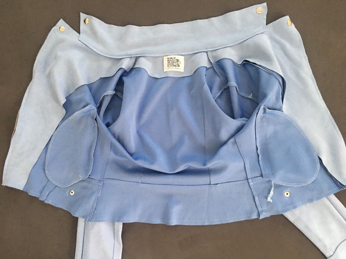 Giacche: Himmelblauer Perfecto Stil Blazer Größe L – Usato da Le Grand-Saconnex venduto da christianbmarx 2