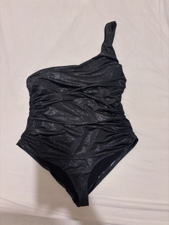 Costume intero elegante monospalla nero cangiante argento 