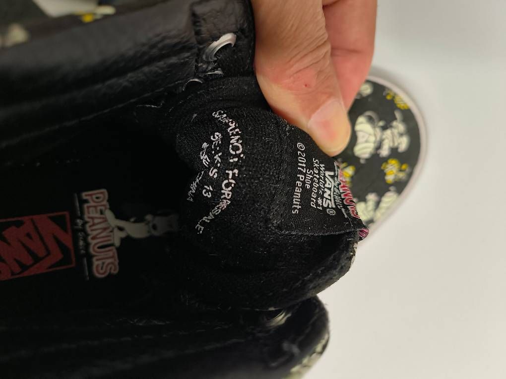 Vans Schuhe für Jungen: Coole Vans neuwertig Gr.30 Snoopy – Gebraucht aus Steinhausen von surfero 4