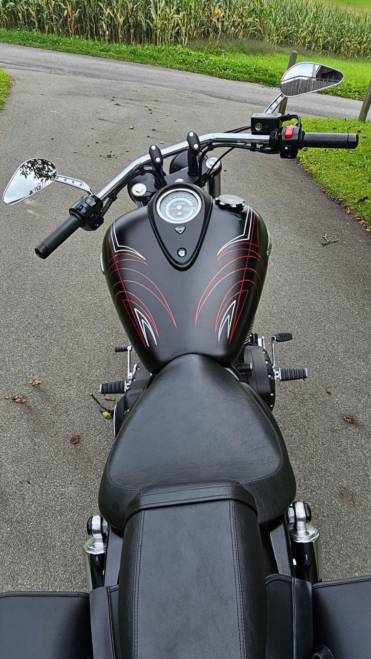 Triumph Chopper: Triumph Thunderbird 1700 – Usato da Embrach venduto da nic_2mr9 5