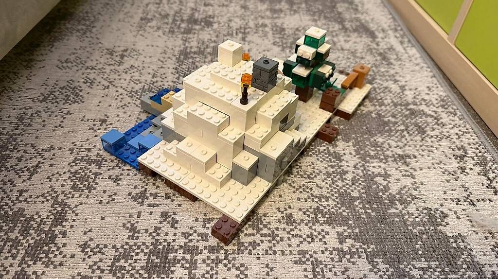 Lego Giocattoli: Lego Minecraft / Das Versteck im Schnee – Usato da Biel-Benken BL venduto da Nick_3j8 1