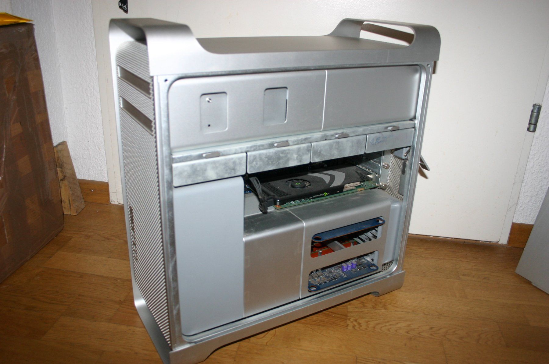Apple PC: MAC Pro Dual Proz. 3.1 aus 2008 neu installiert – Usato da Stettlen venduto da Bigjm 1