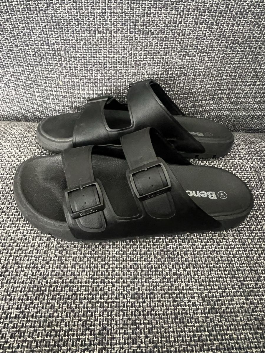 Bench Scarpe da uomo: Bench Sandalen 43 – Nuovo (secondo la descrizione) da Zürich venduto da Walllstreet 1