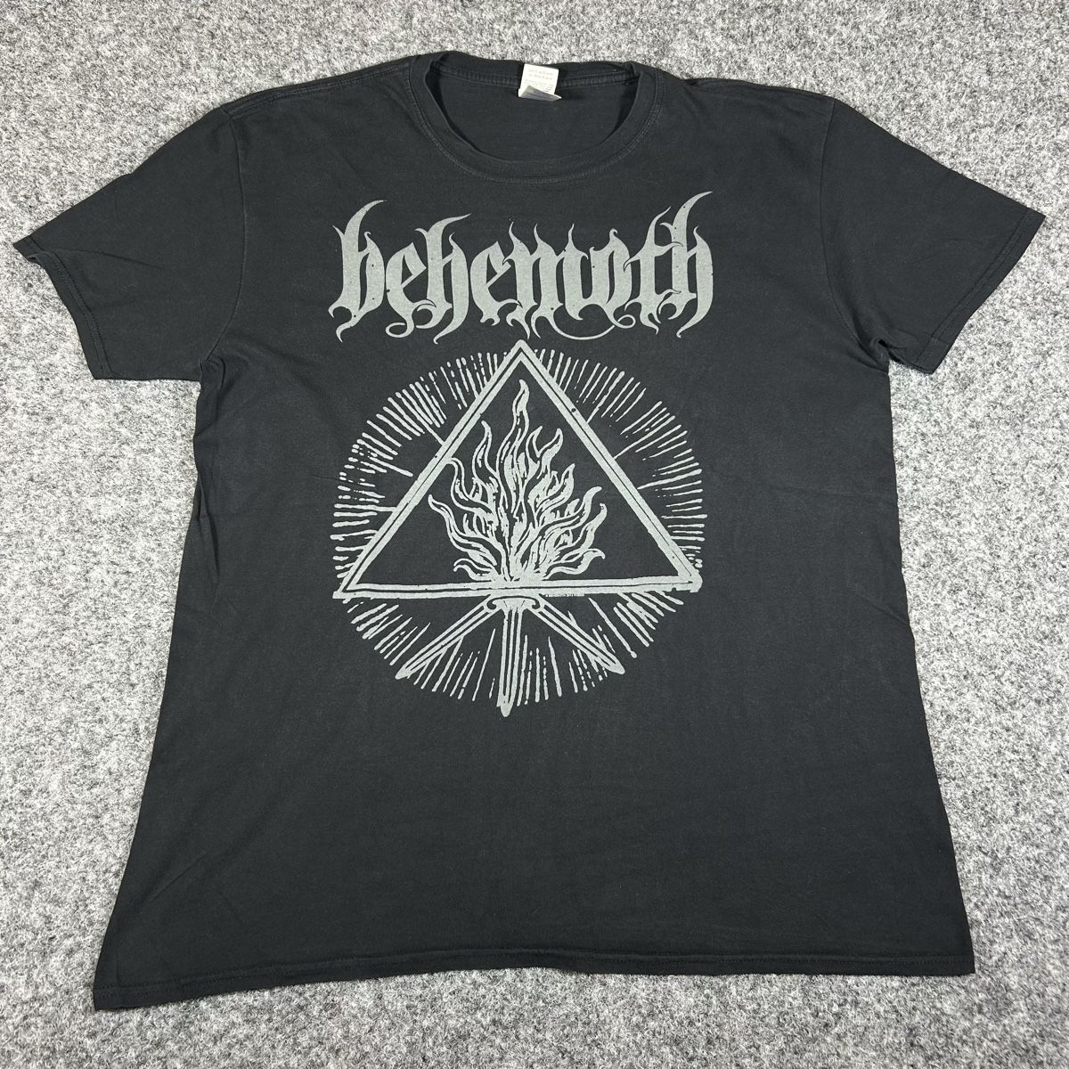 T-Shirts: T-shirt Behemoth  – Gebraucht aus La Sagne NE von Matlasape
