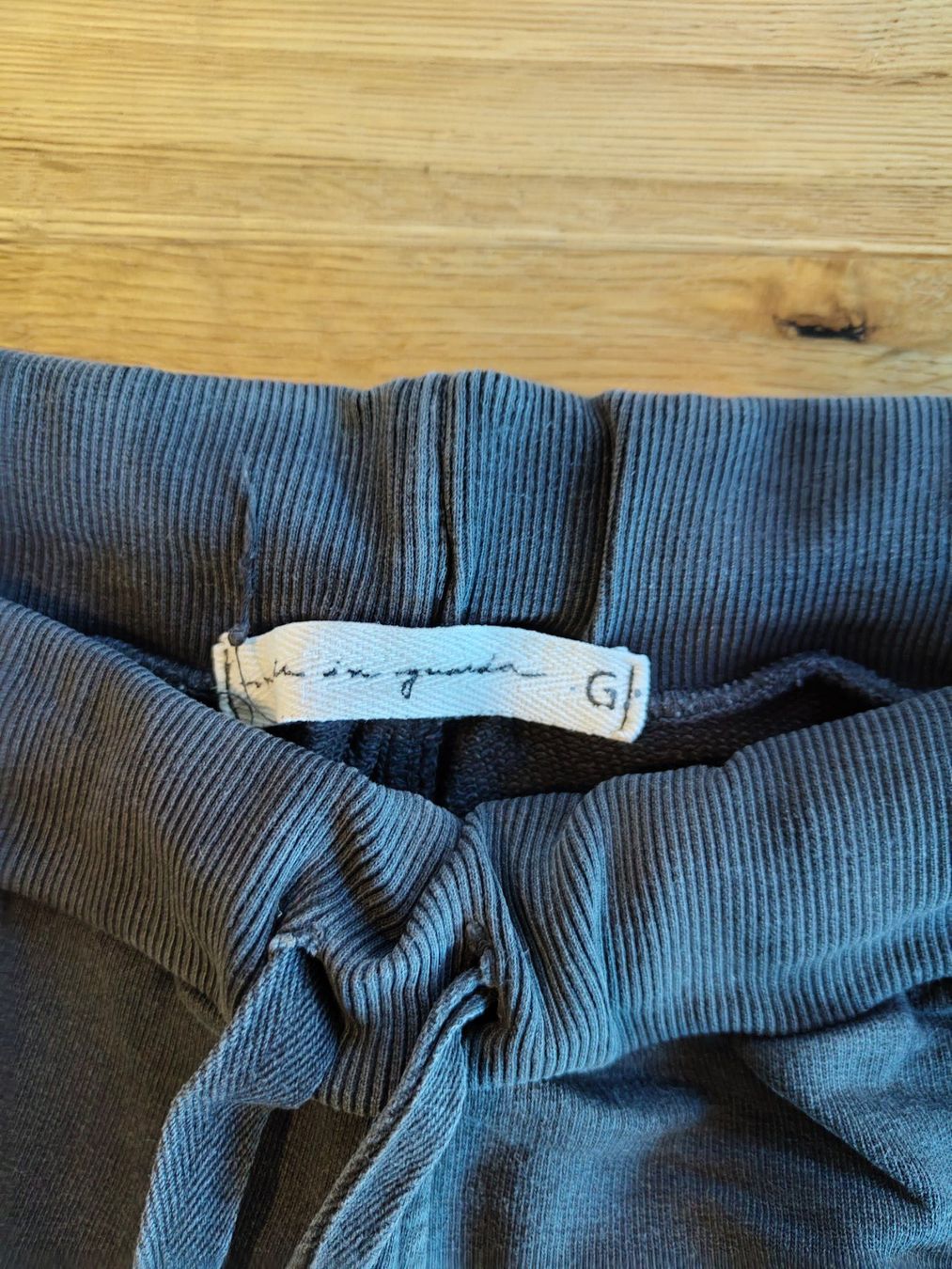 Pantaloni: MIG Shorts L schwarz – Usato da Interlaken venduto da dmncmg 1