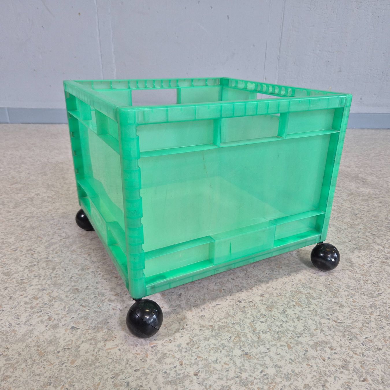 IKEA 1990 Märd Storage Box, Transport Aufbewahrungsbox, grün (Gebraucht) in Nottwil für CHF 35 – mit Lieferung auf Ricardo kaufen