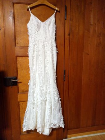 Traumhaftes Brautkleid in Grösse 36, fabrikneu!!