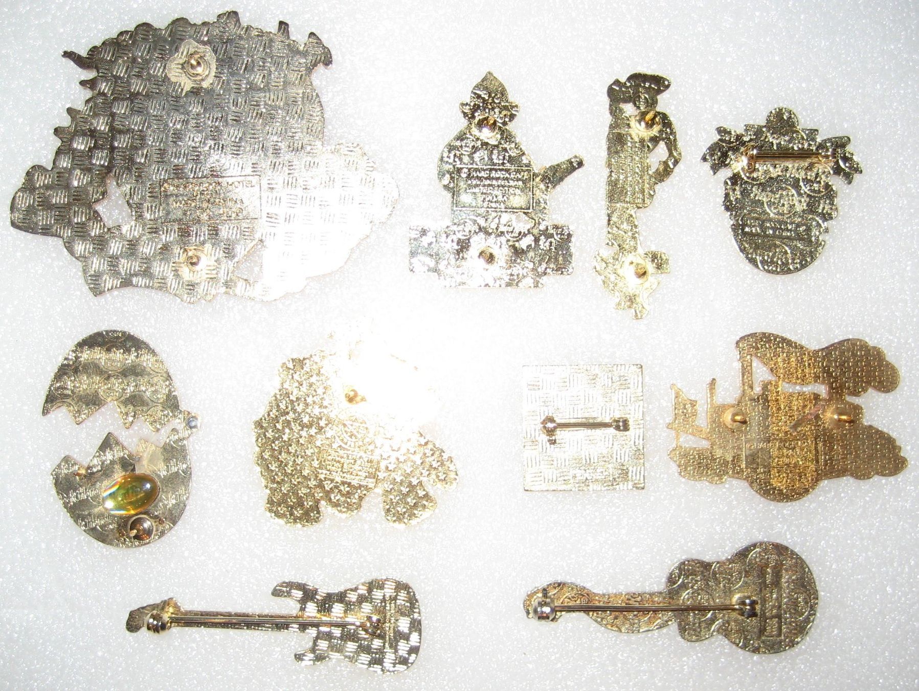 Hard Rock Cafe Placchette & Badge: 10 Hard Rock Cafe Pins Set #1 von 8 – Usato da Emmenbrücke venduto da tms1122 3