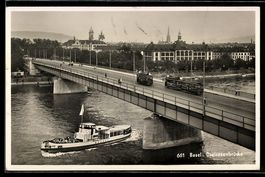 Basel, Dreirosenbrücke mit Strassenbahn