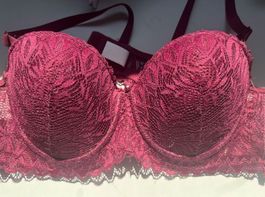 Soutien-gorge Bordeaux dentelle taille 90B neuf