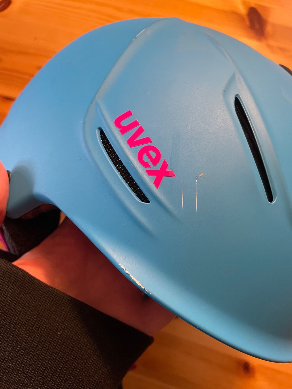 Uvex Casques: Uvex Helm pink blau – D'occasion à Zermatt par mar_f9v6 1