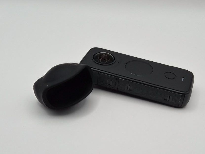 Insta360 Action Cam: Insta360 ONE X2 5.7K + Dive Case + Akkus + Zubehör – Gebraucht aus Ebmatingen von Campbelli 6