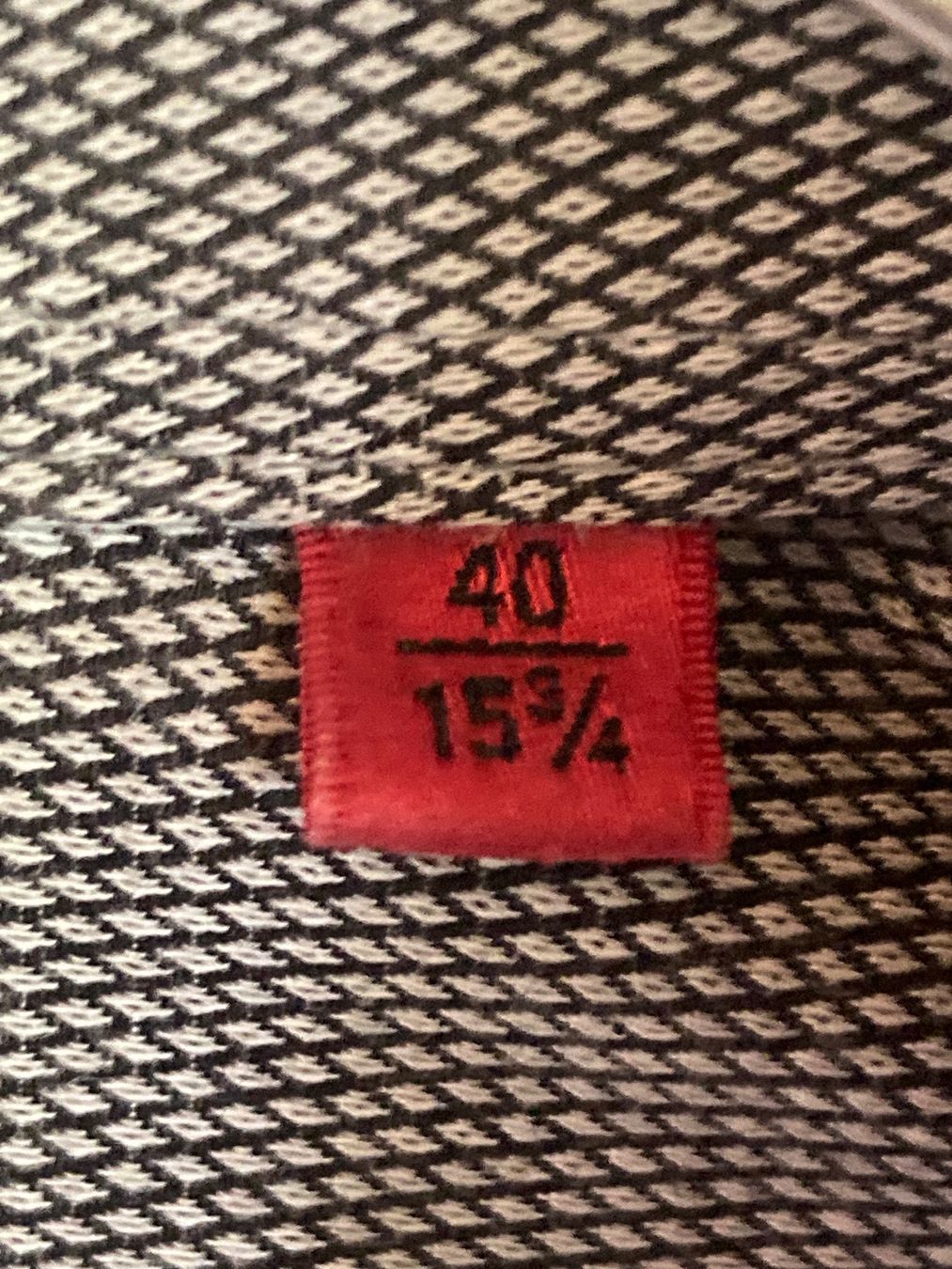 Hugo Boss Hemden: Hemd Grösse 40 Hugo Boss – Gebraucht aus Turbenthal von littledevil71 1