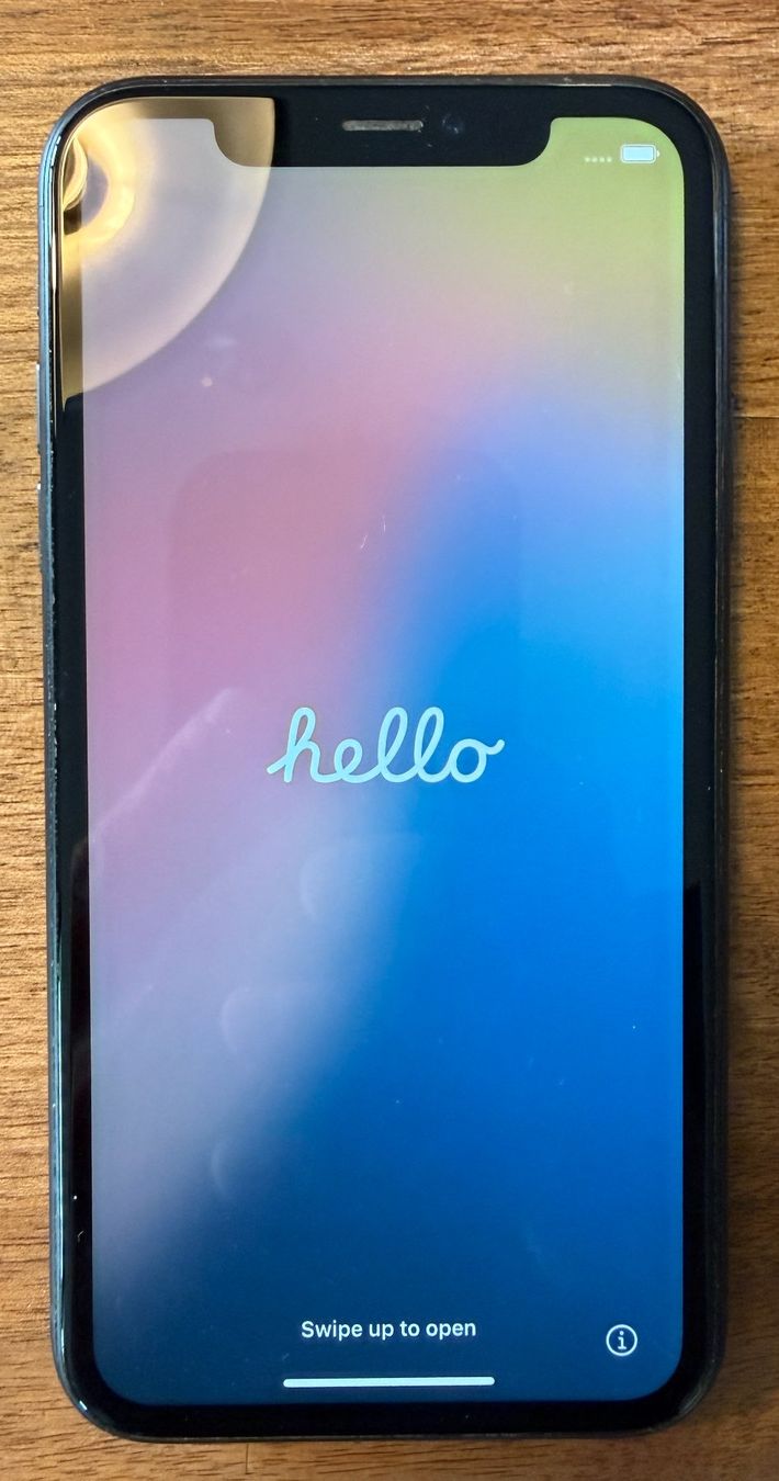 Apple Handys / Smartphones: iPhone XR 64GB black – Gebraucht aus Zürich von Pixelmax