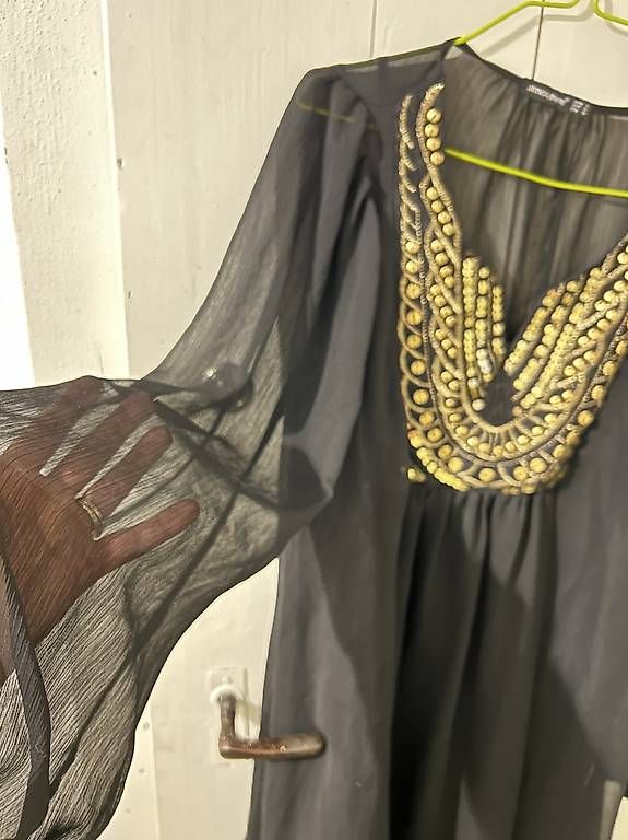 Vestiti: schwarzes Kleid – Usato da Bern venduto da marijukas 1