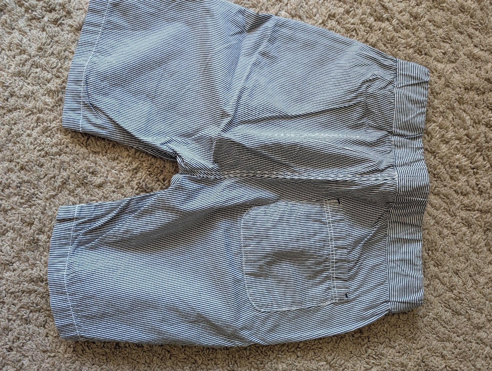 H&M Hosen: 2 Shorts, Gr. 128 – Gebraucht aus Winterthur von voan 4