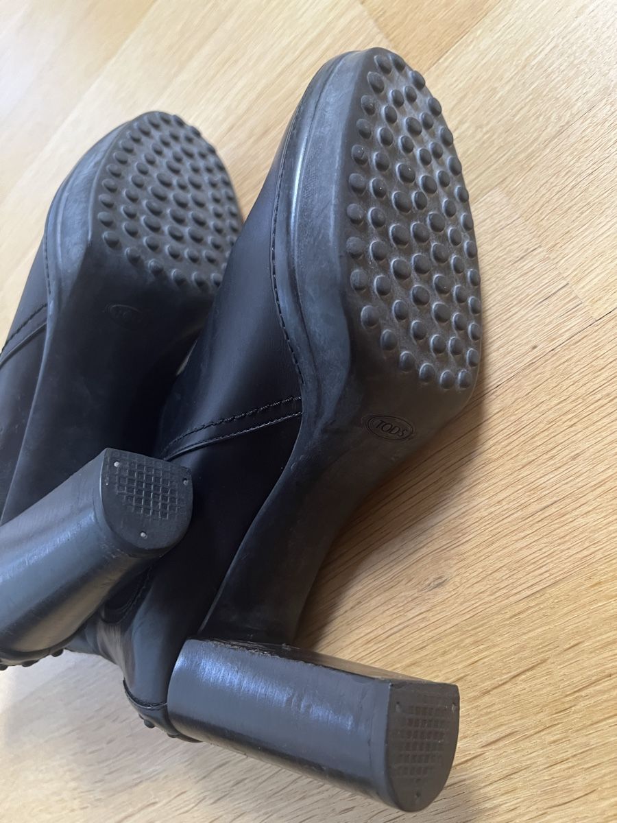 Tod'S Scarpe da donna: TOD‘S Ankle Boots with platform, size 40.5 – Usato da Urdorf venduto da fre_8xmr 3