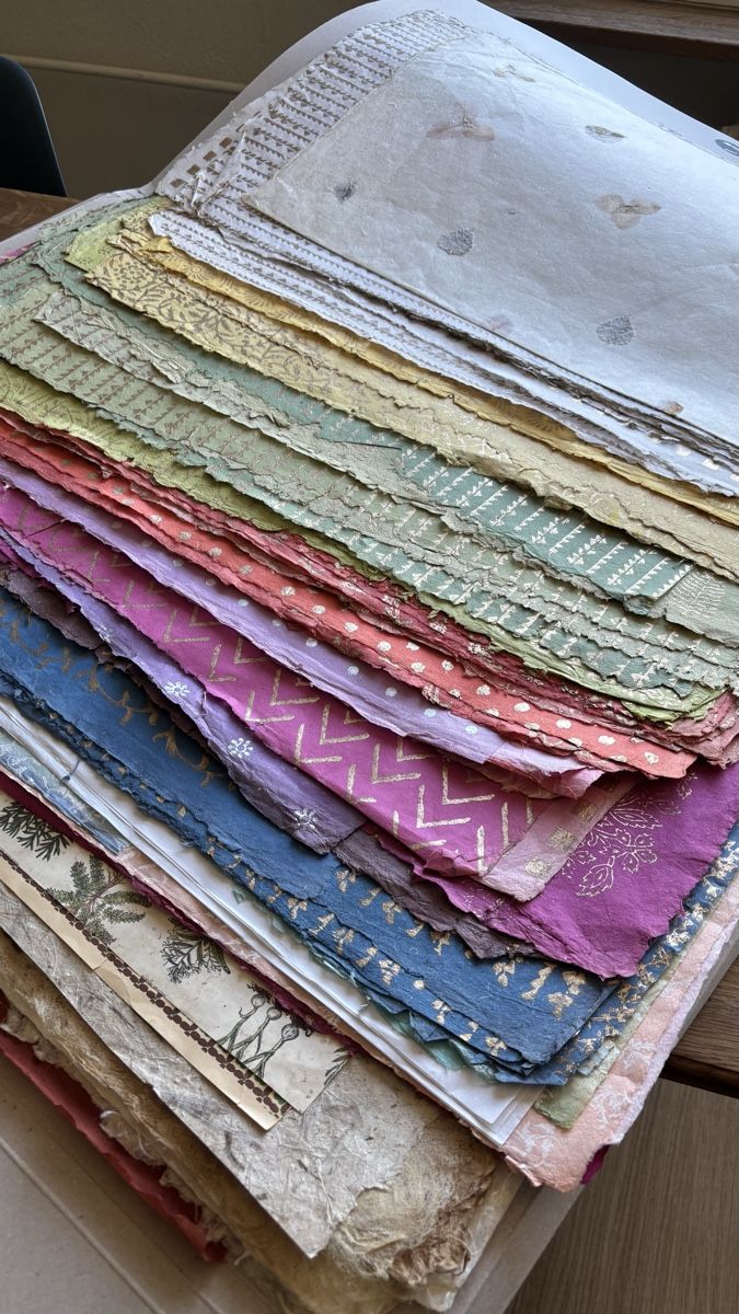 Papiere: Handgeschöpfte Papierbögen – Gebraucht aus Zürich von amidala05 2