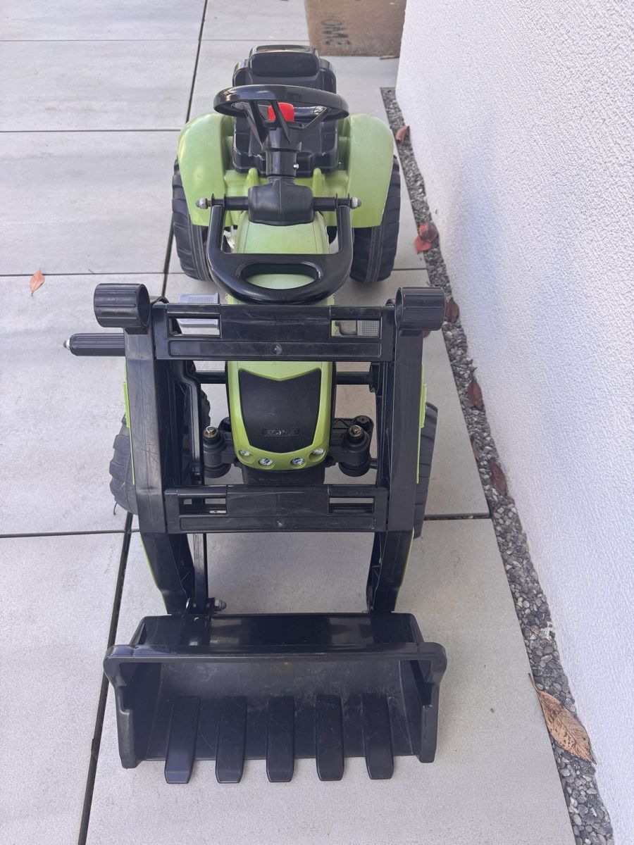 Giocattoli: Claas Arion Trettraktor – Usato da Hettlingen venduto da Mariy555 1