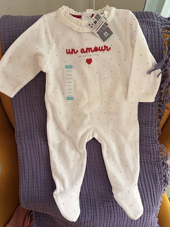 Pigiama & Simili: Samt-Pyjama, Grösse 6 Monate – Usato da Uster venduto da sar_96xb