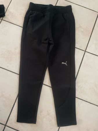 Puma Trainingshose, schwarz, XS, neuwertig, warm, bequem!