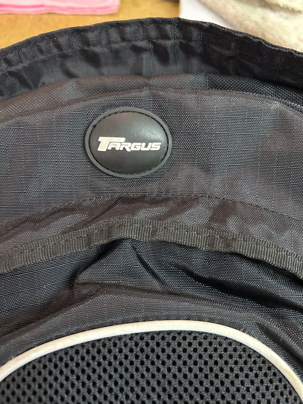Targus Zaini: Notebook Rucksack Targus schwarz – Nuovo (secondo la descrizione) da Berikon venduto da scheupe45 2