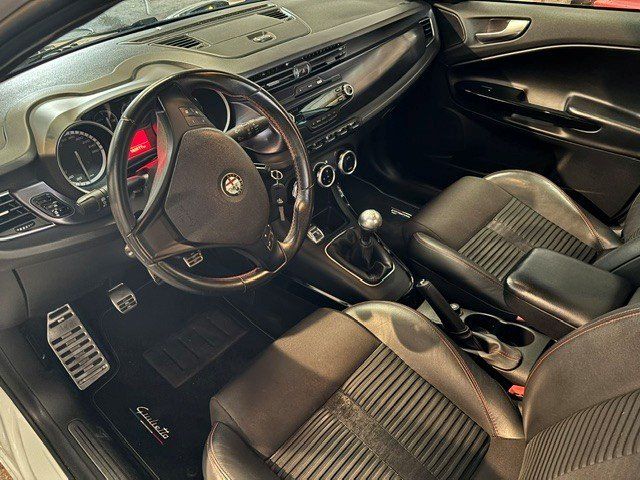 Alfa Romeo Automobili: Alfa Romeo Giulietta 1.4TB – Usato da Bischofszell venduto da Mr.Kompass 2