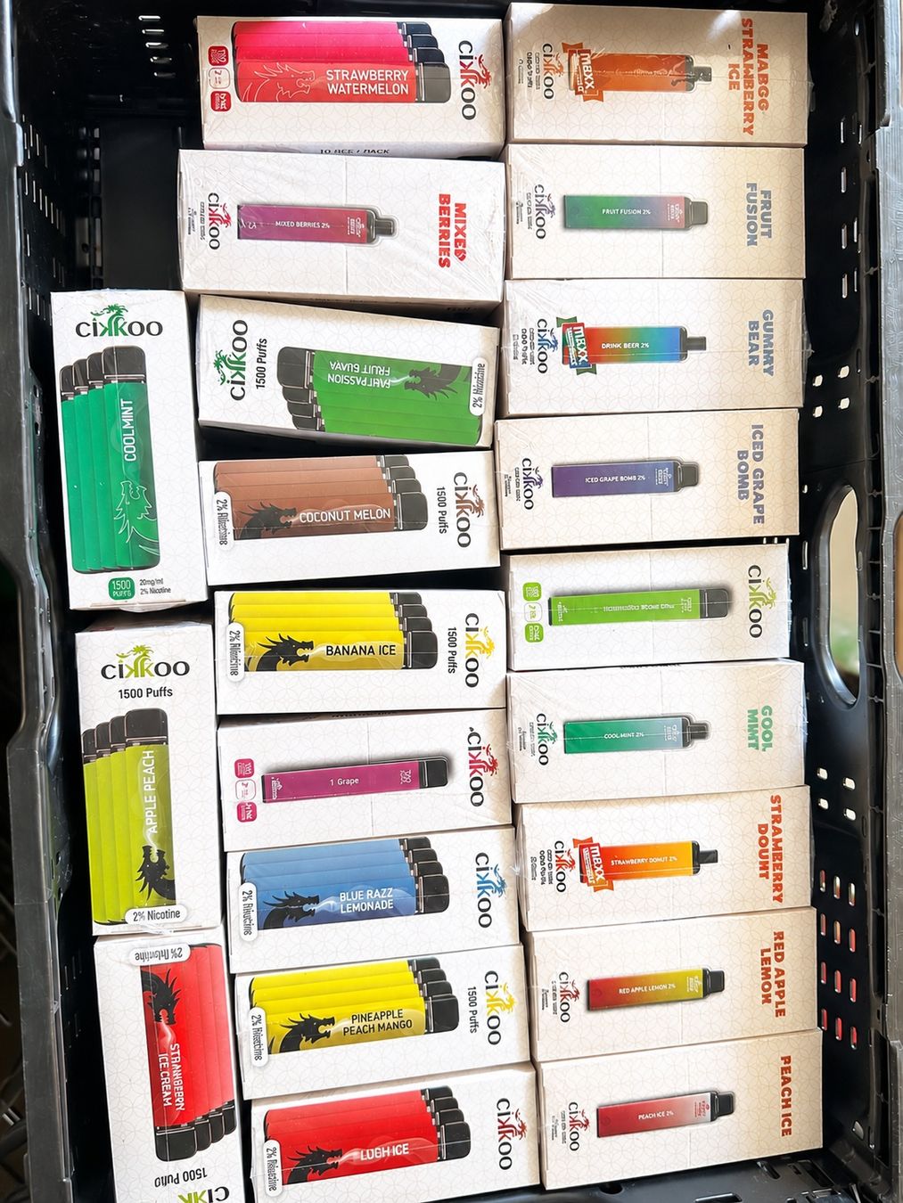 Sonstige Tabakwaren: Vape 1500 und 5000 – Neu und originalverpackt aus Ebikon von esc_mf8z 1