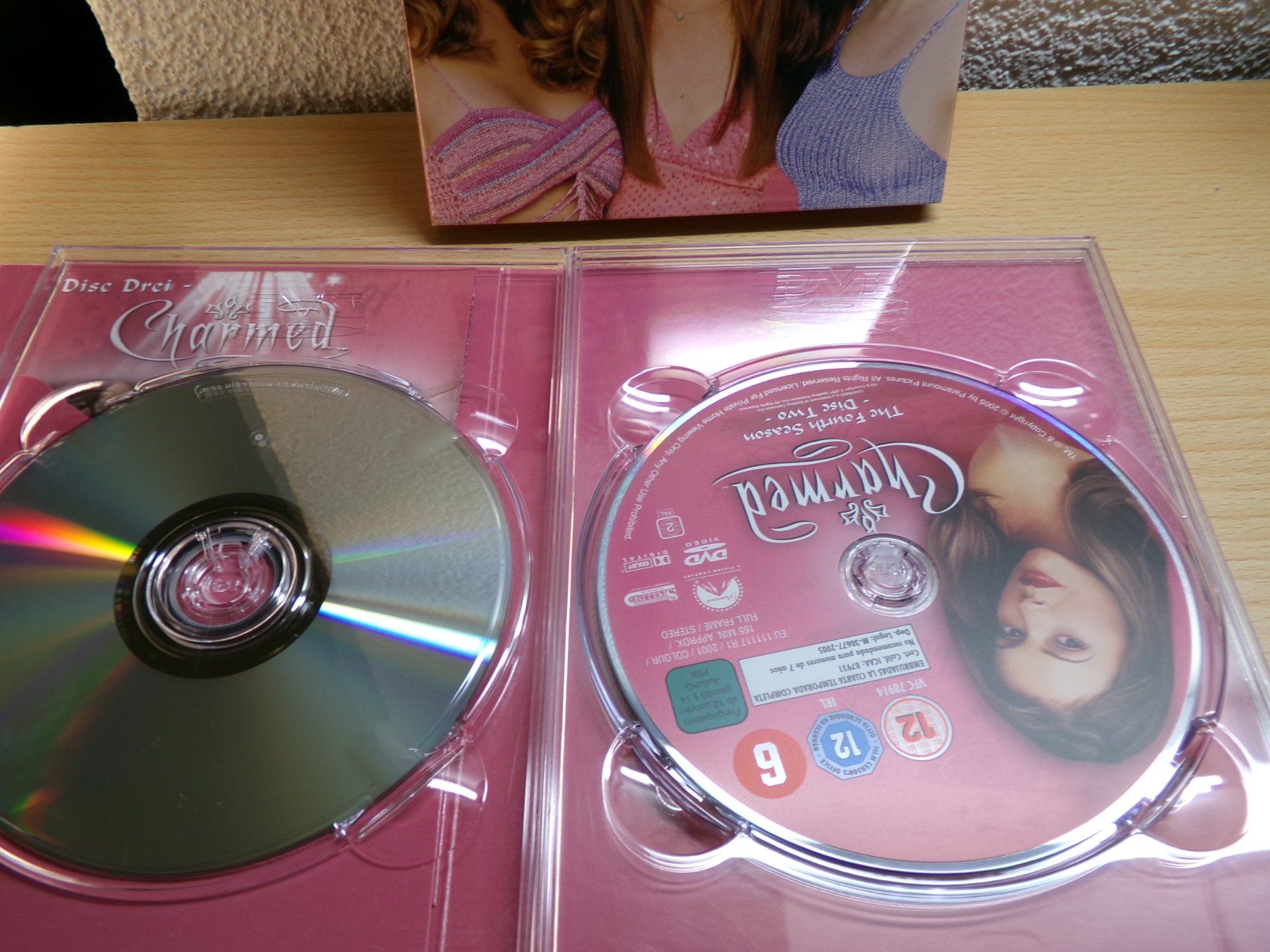 Tutti i DVDs: Charmed Staffel 4.1 – Usato da Hombrechtikon venduto da Maloev17 3