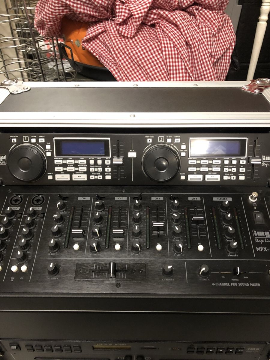 Console di mixaggio: DJ - Pult mit Zubehör – Usato da Grüningen venduto da DomegaStore 2