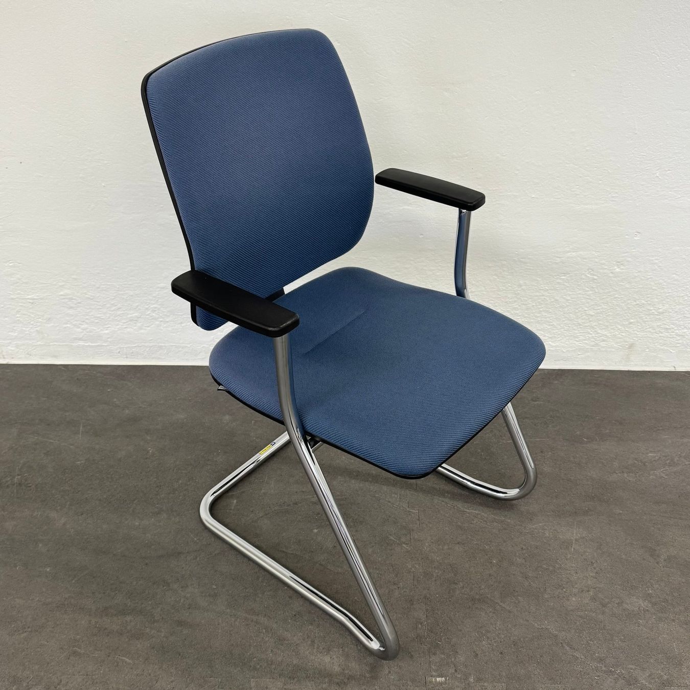 Sedus Sedie: Sedus Early Bird Freischwinger – Usato da Schönenwerd venduto da mcofficeshop 1