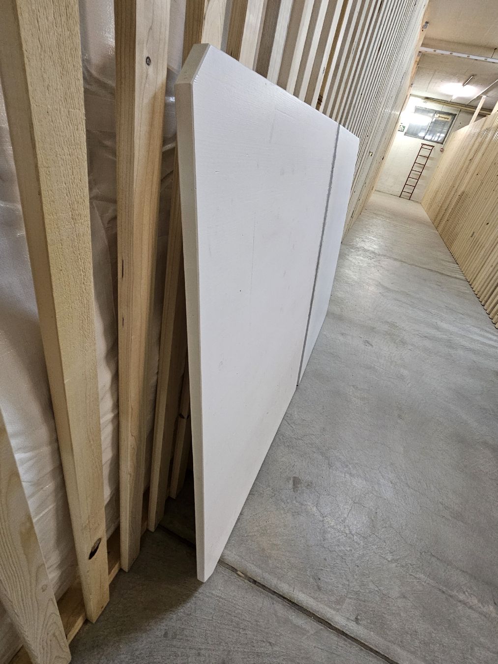 Tische: Tischplatten weiss, 2-teilig  – Gebraucht aus Lauerz von Etri 3