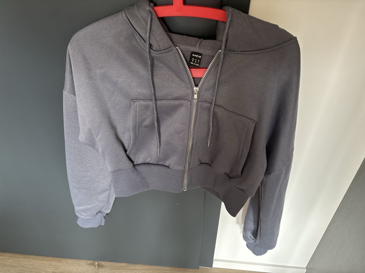 Shein Giacche: Shein Sweat à capuche court taille M – Nuovo (secondo la descrizione) da Delémont venduto da Ma_LoU.01