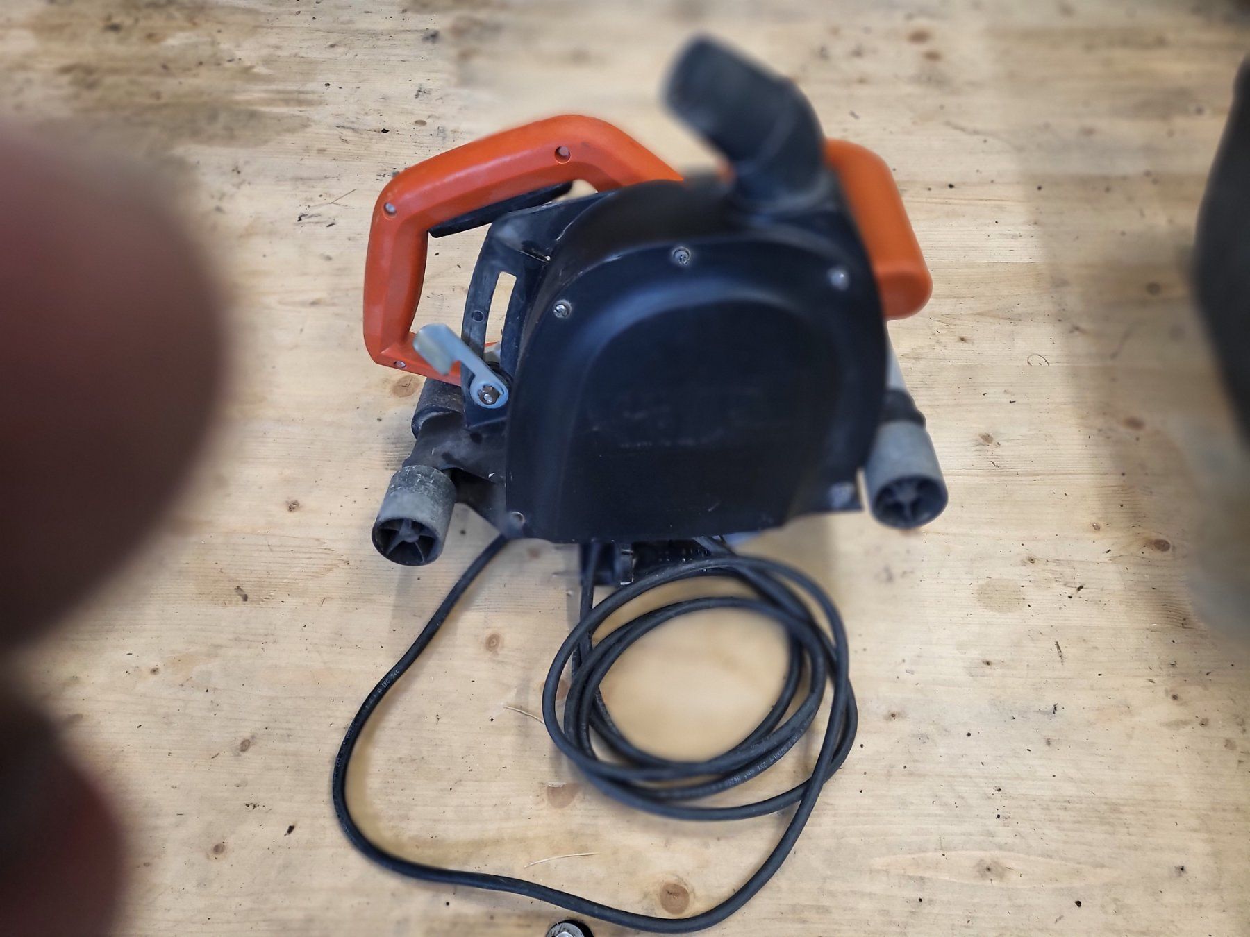 Alle Werkzeuge: Fräsmaschine Schlitz FB-50V – Gebraucht aus Laupersdorf von jonesfluck 1