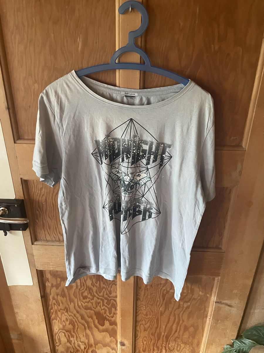T-shirts: Schmetterlings T-Shirt – Neuf (Voir description) à Lenk im Simmental par banane50626