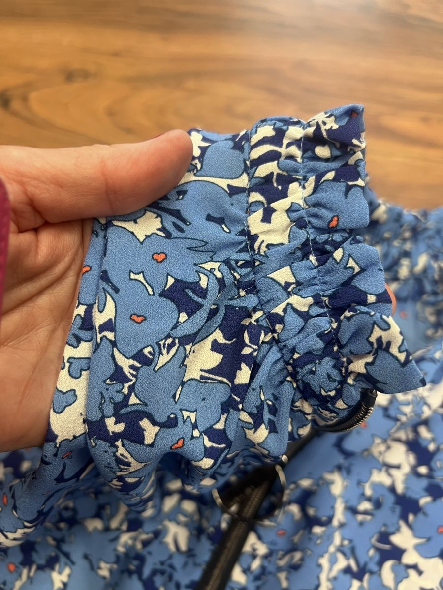 Marc Cain Camicette: Marc Cain Blusentop Blumenmuster Grösse N 5 neu – Nuovo (secondo la descrizione) da Burgdorf venduto da puppennetz 4