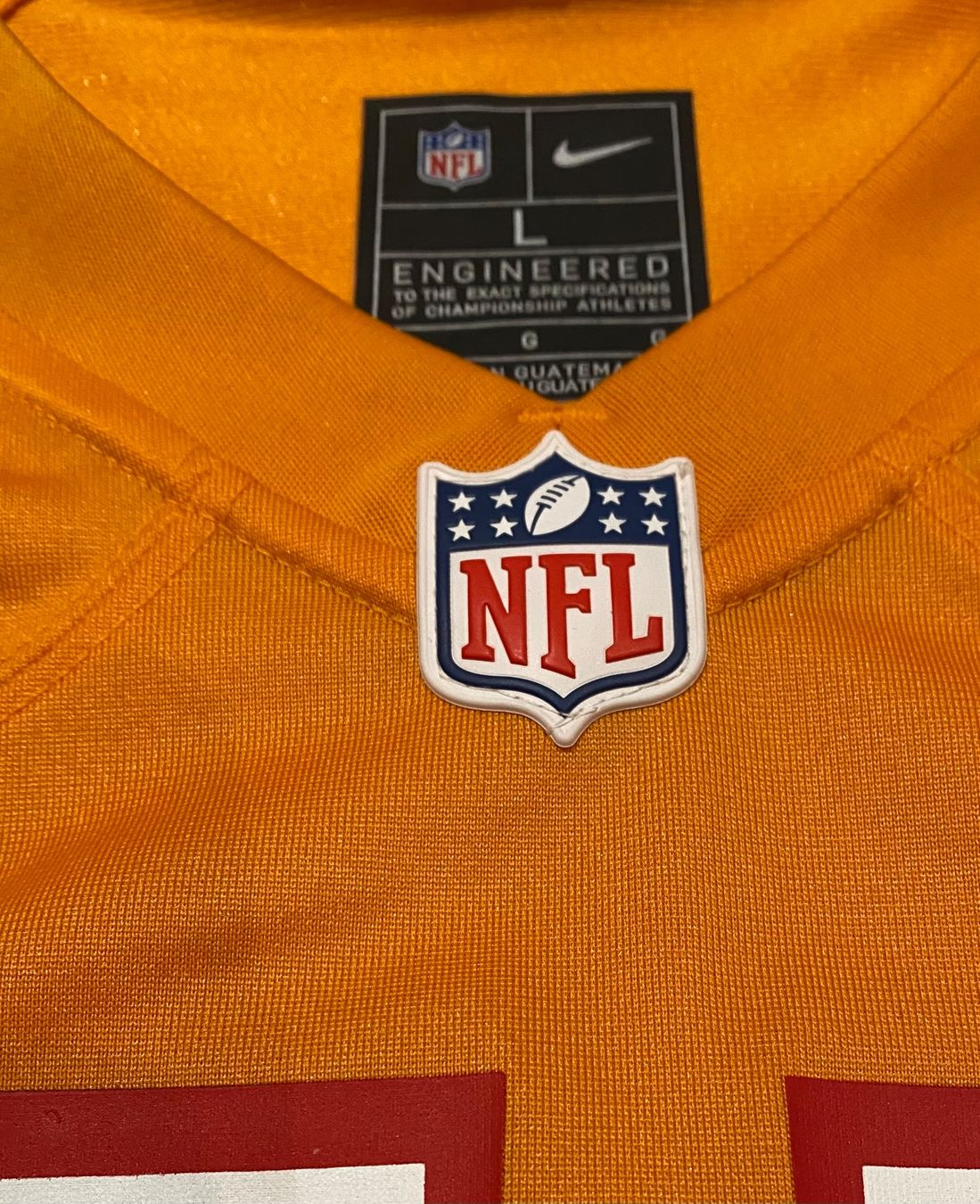 Nike Canottiere & Pantaloni: NFL Tampa Bay Buccaneers Orange Throwback Game Jersey – Usato da Olten venduto da rentier4463 3