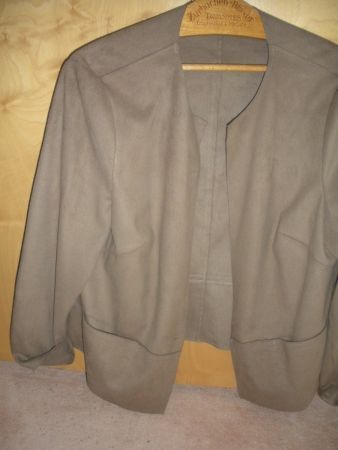 Damenjacke Grösse 42
