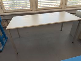 Bürotisch weiss