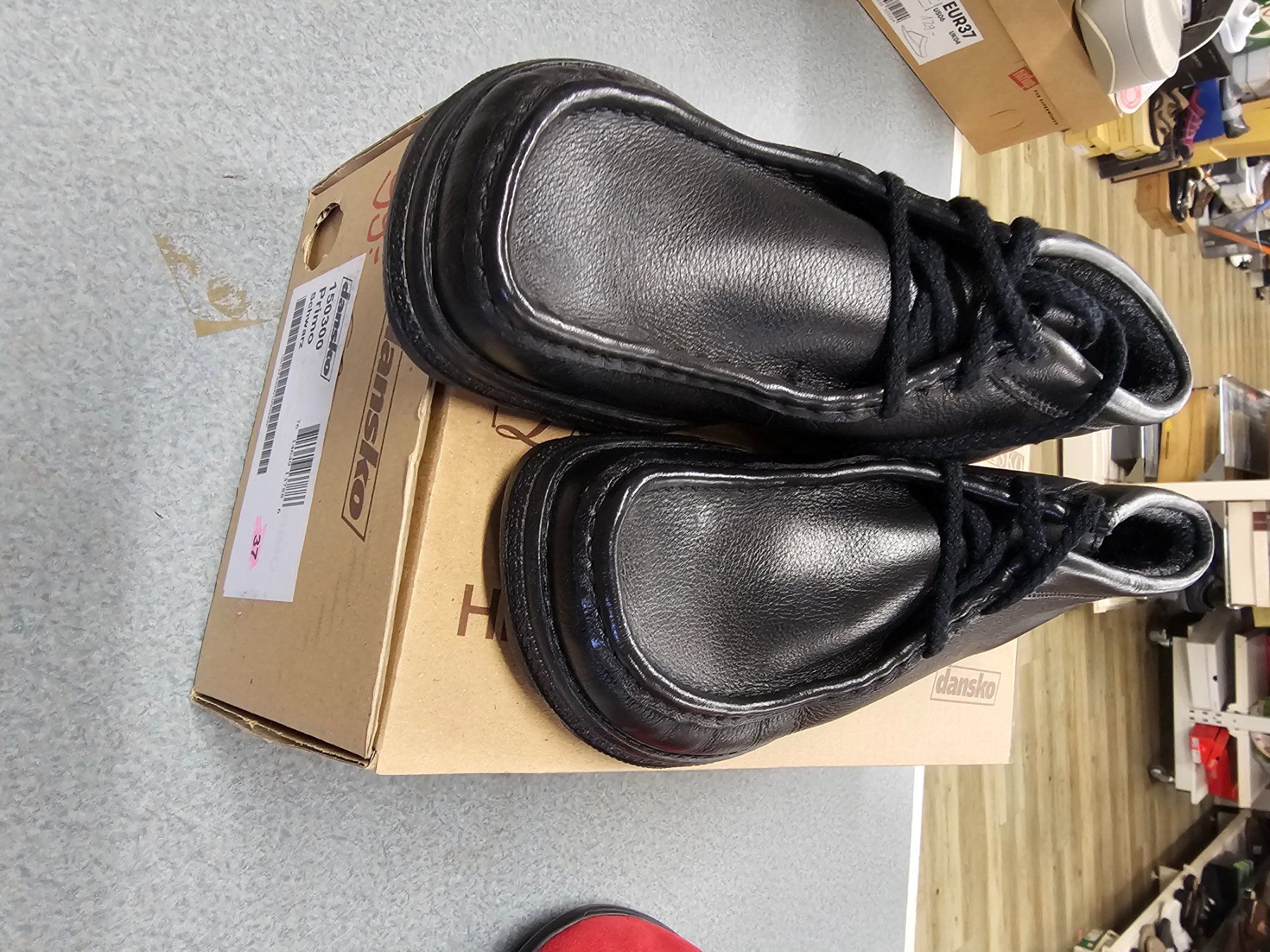 Helvesko Damenschuhe: Helvesko dansko – Neu und originalverpackt aus Möhlin von Highwaytom 1