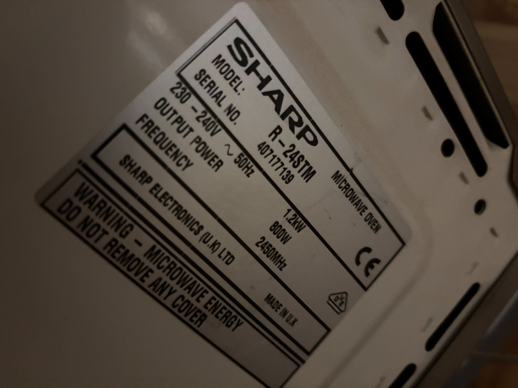 Sharp Forni: Four Micro-onde SHARP R-24STM - 800 W – Usato da Clarmont venduto da sil_59s9 4