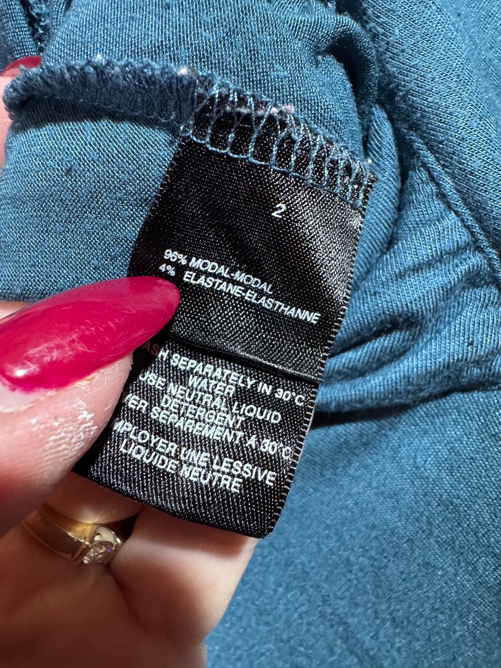 Pulls & Sweat-shirts: Dünner blauer Pullover von Chine ca Gr. M – D'occasion à Grosswangen par SALE_SALE_SALE 2