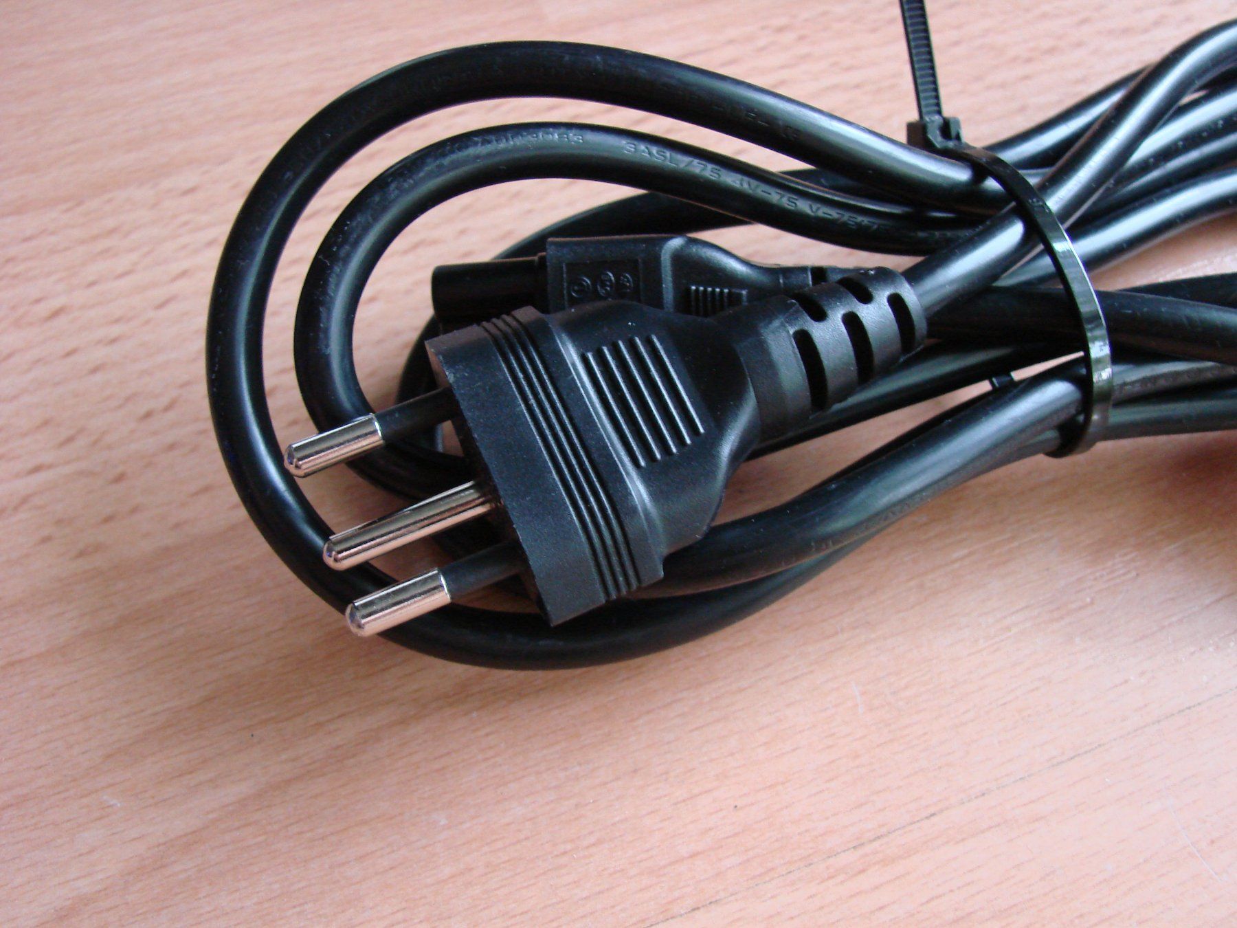Segway Kickboard: Segway P65 Ladekabel – Neu (gemäss Beschreibung) aus Niederuzwil von Rade 2