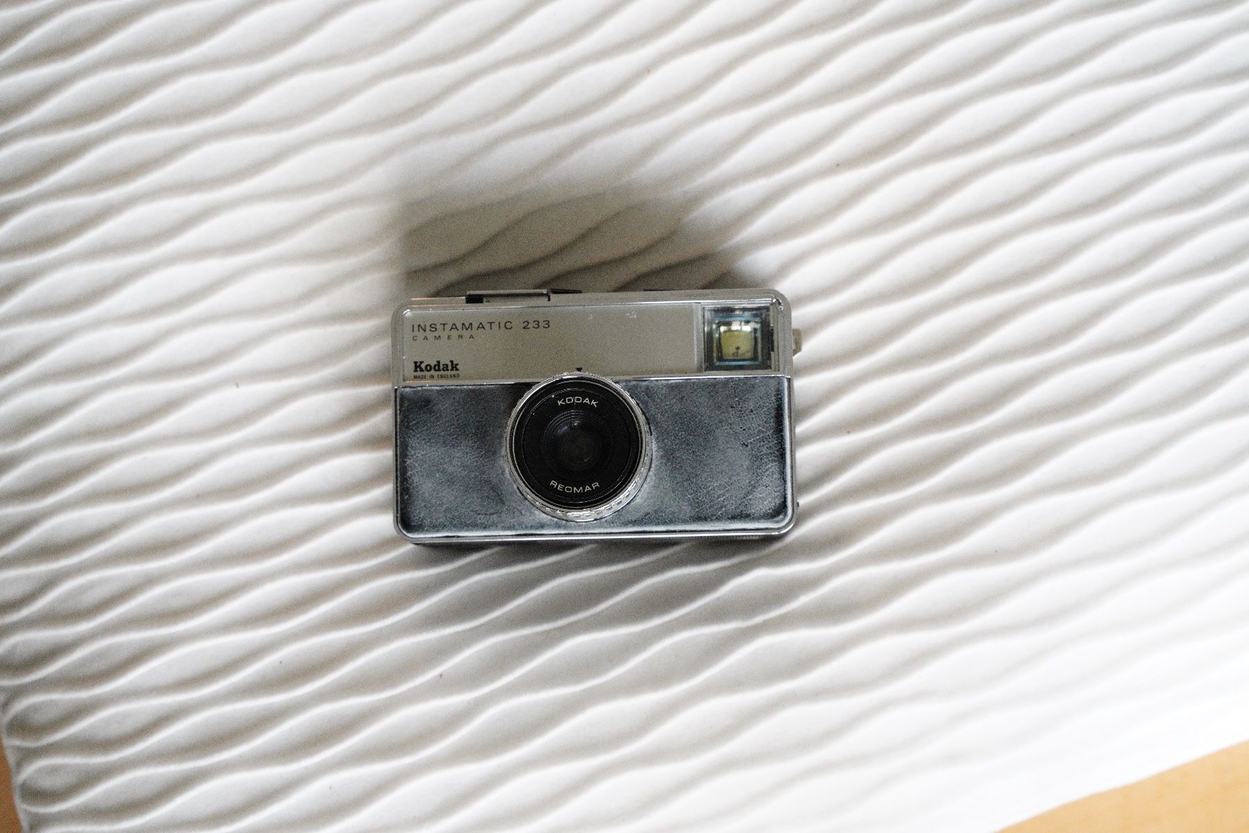 Kodak Fotocamera: Kodak Instamatic 233 – Difettoso da Dagmersellen venduto da sim_zqh8