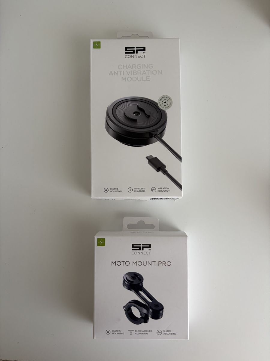 SP Connect Staffe: SP Connect Charging Anti-Vibration Module / Moto Mount – Usato da Leuggern venduto da AquisStar 2